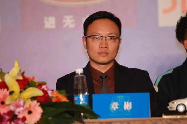 伊人青青操