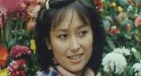 充满了泡沫的浴室