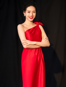 美女班主任扒开腿认让我桶